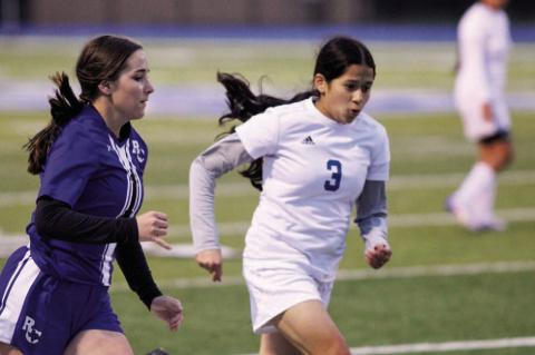 LADY RAIDERS DEFEATED AFTER THREE FIRST HALF GOALS