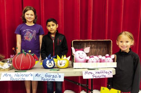PUMPKIN CONTEST WINNERS AND FAVORITES