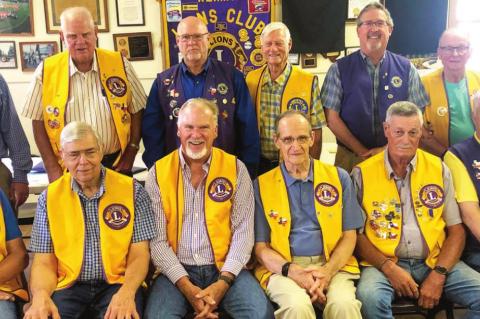 WEIMAR LIONS INSTALL NEW OFFICERS