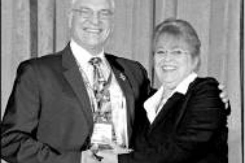 Columbus family physician receives TAFP Award