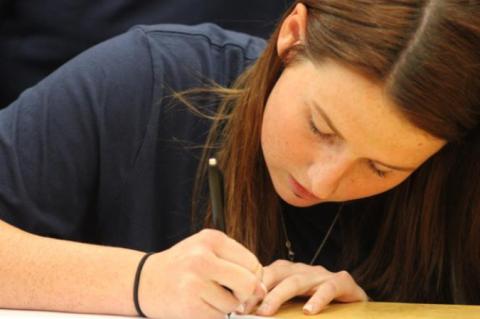 Softball senior Calle Collier signs national letter of intent to St. Edwards
