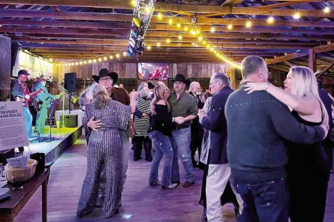 Senior Connections hosts New Year’s Eve Heritage Ball