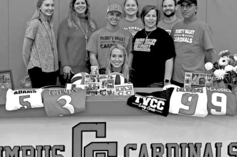 Lady Cards sign to next level