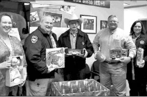 Local businesses collect toys for Deputy Santa